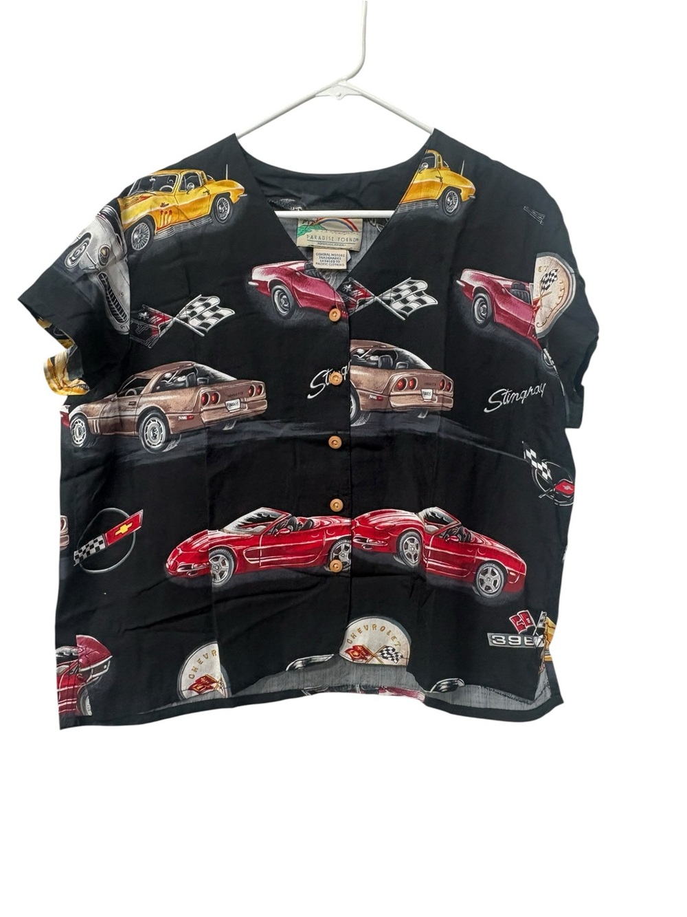 Vintage Paradise Found GM Stingray Corvette Car Print Button Top size M USA